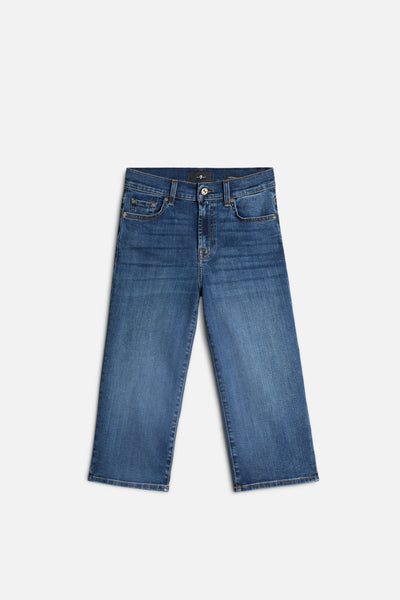 Slim Illusion Capri in Soho Light