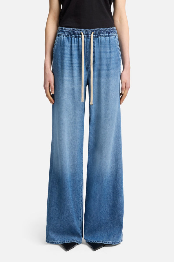 Weightless Wide Leg Denim Pant in Hilo