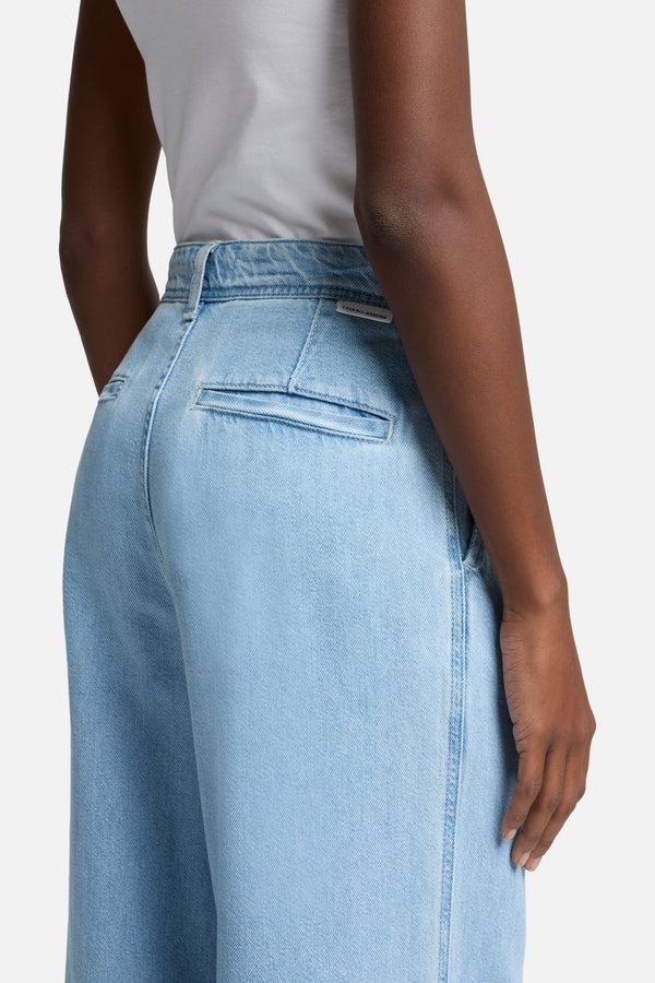 Weightless Pleated Denim Trouser in Hana