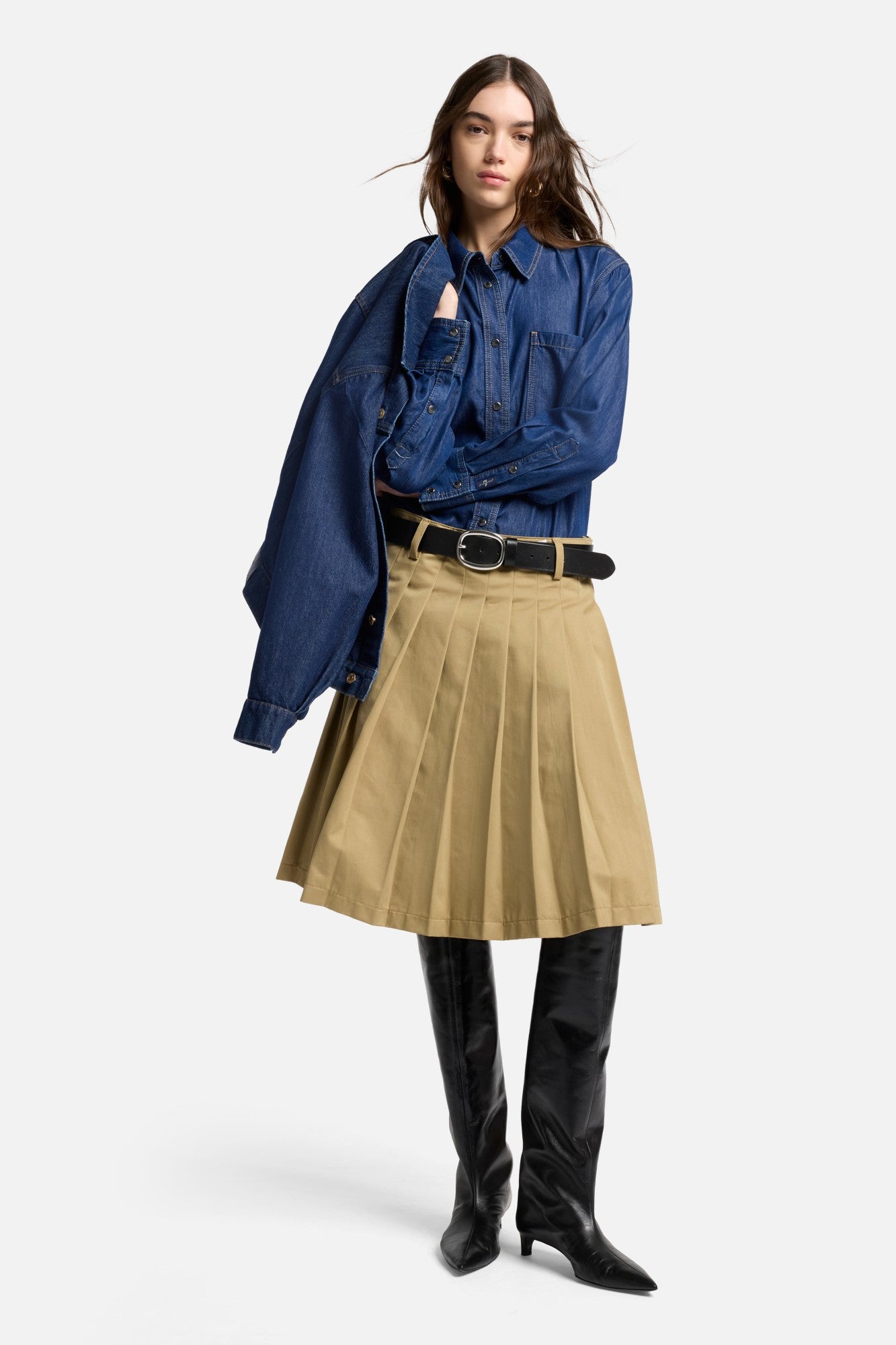 MANKIND Twisted Trucker Jacket in Blue Petal | 7 For All Mankind