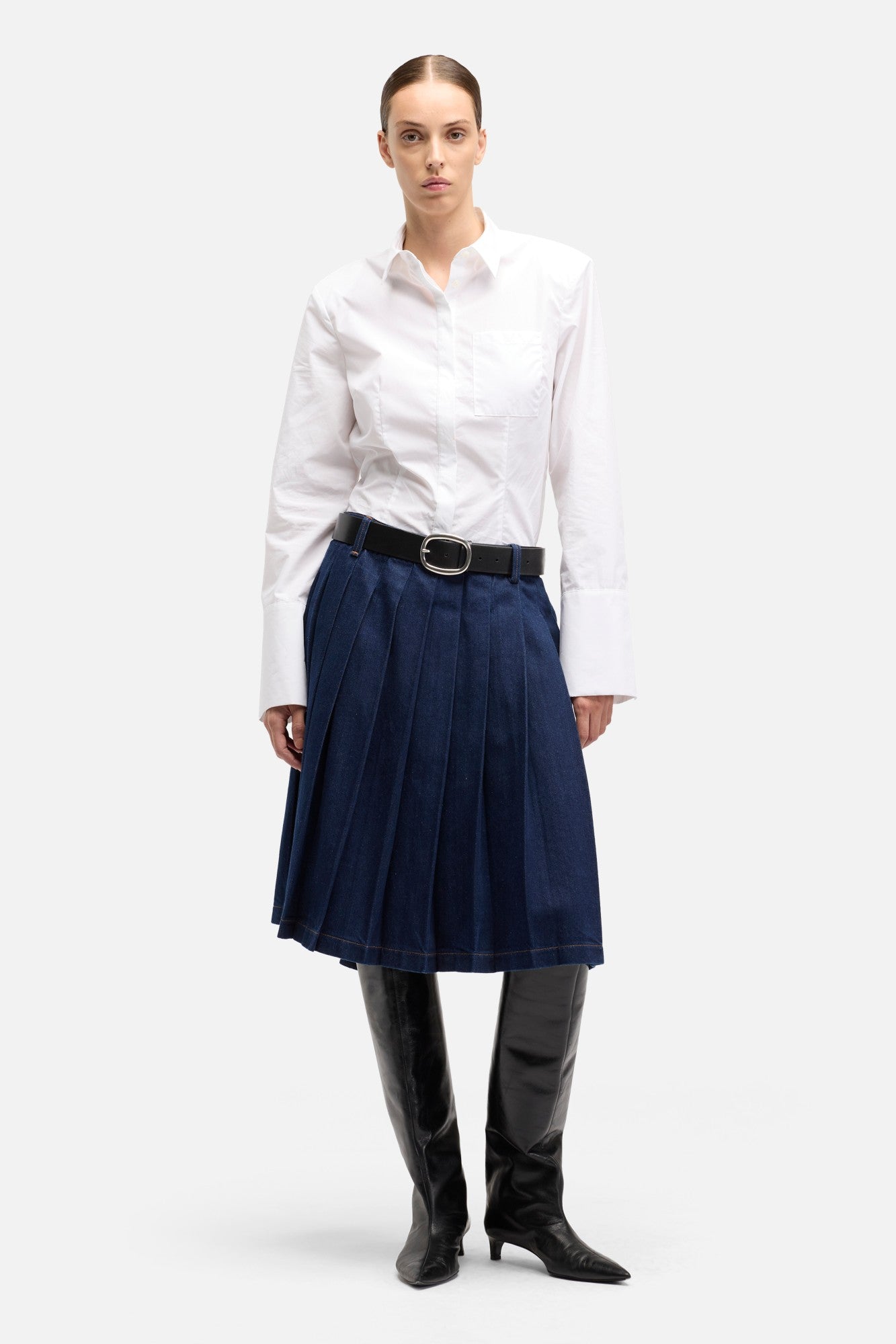 MANKIND Pleated Midi Skirt in Franklin | 7 For All Mankind