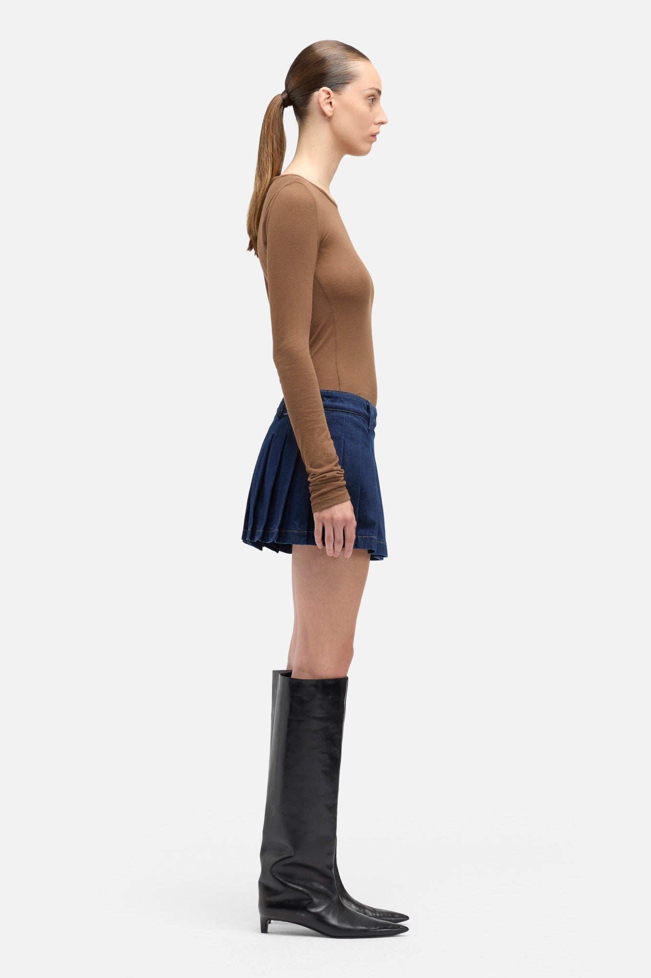 MANKIND Pleated Mini Skirt in Franklin | 7 For All Mankind