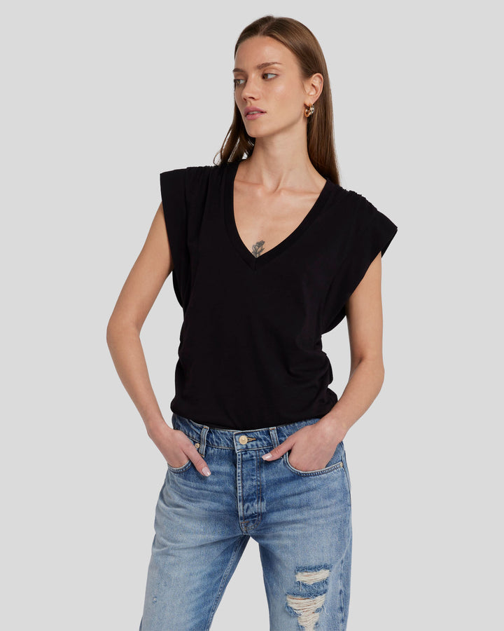 black sleeveless tee