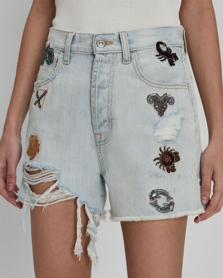 Easy Ruby Short With Zodiac In Rosemary | 7 For All Mankind